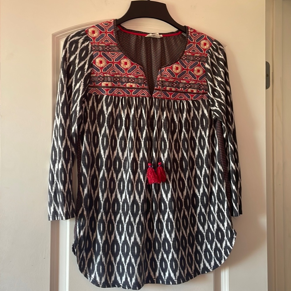 Cute Boho top - Picture 3 of 11